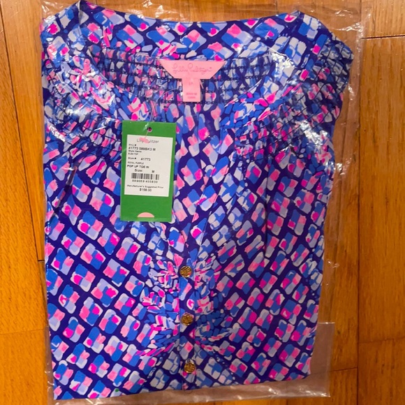 NWT Lilly Pulitzer Elsa top - Picture 2 of 15